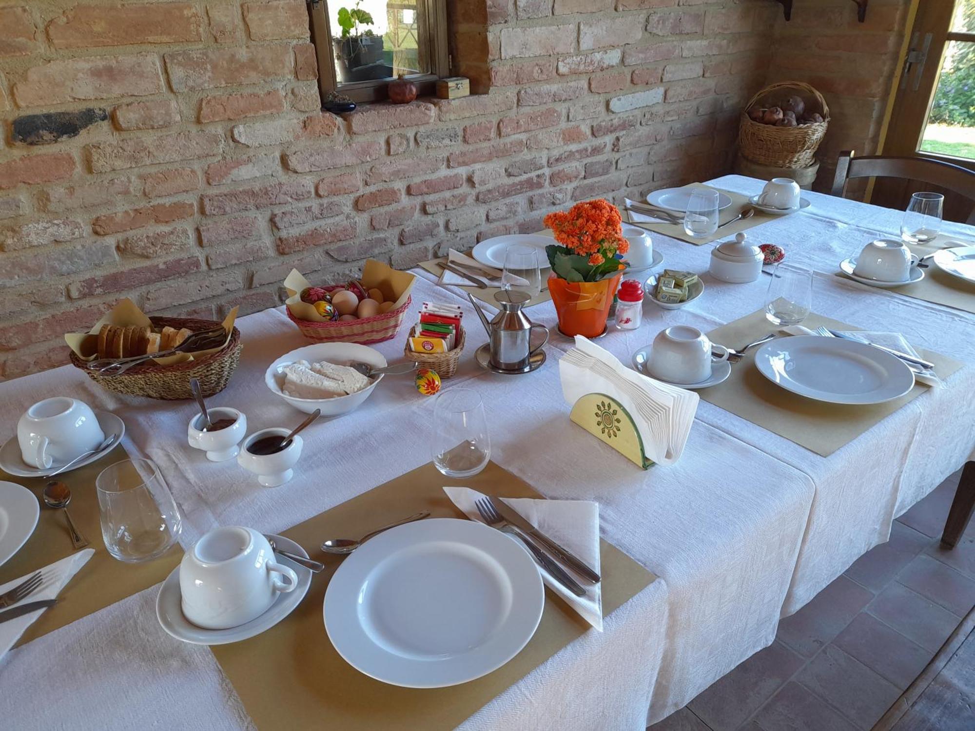 Il Querciolo - Azienda Biologica, Agriturismo E Cantina Marciano della Chiana Экстерьер фото